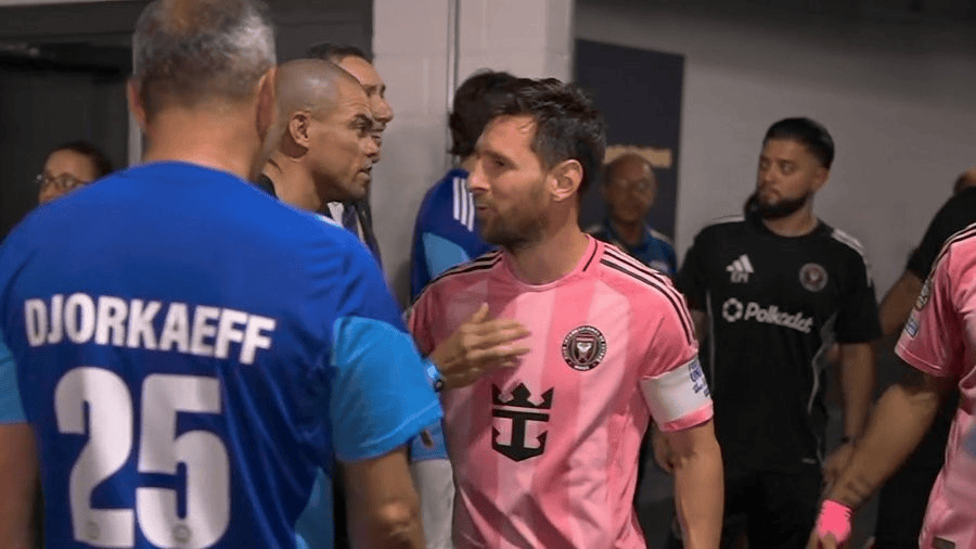 九游电脑版-夫知演唱纳西三部曲