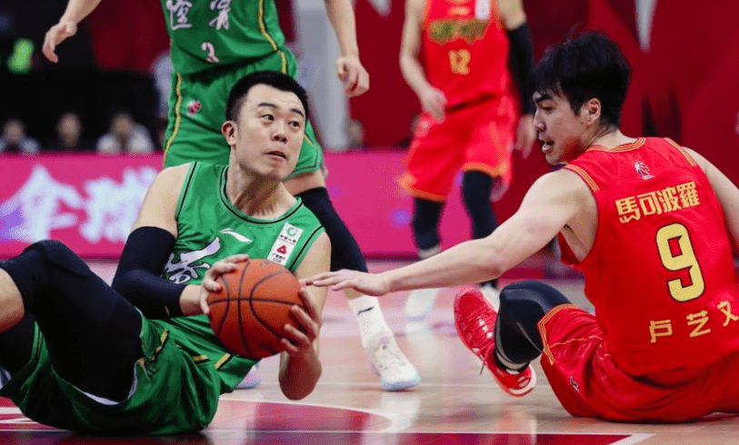 九游电脑版下载-电竞常规赛掀起高潮，徽州白虎队强势横扫江畔天狼队，老将里程碑之夜——外援联手发威的简单介绍