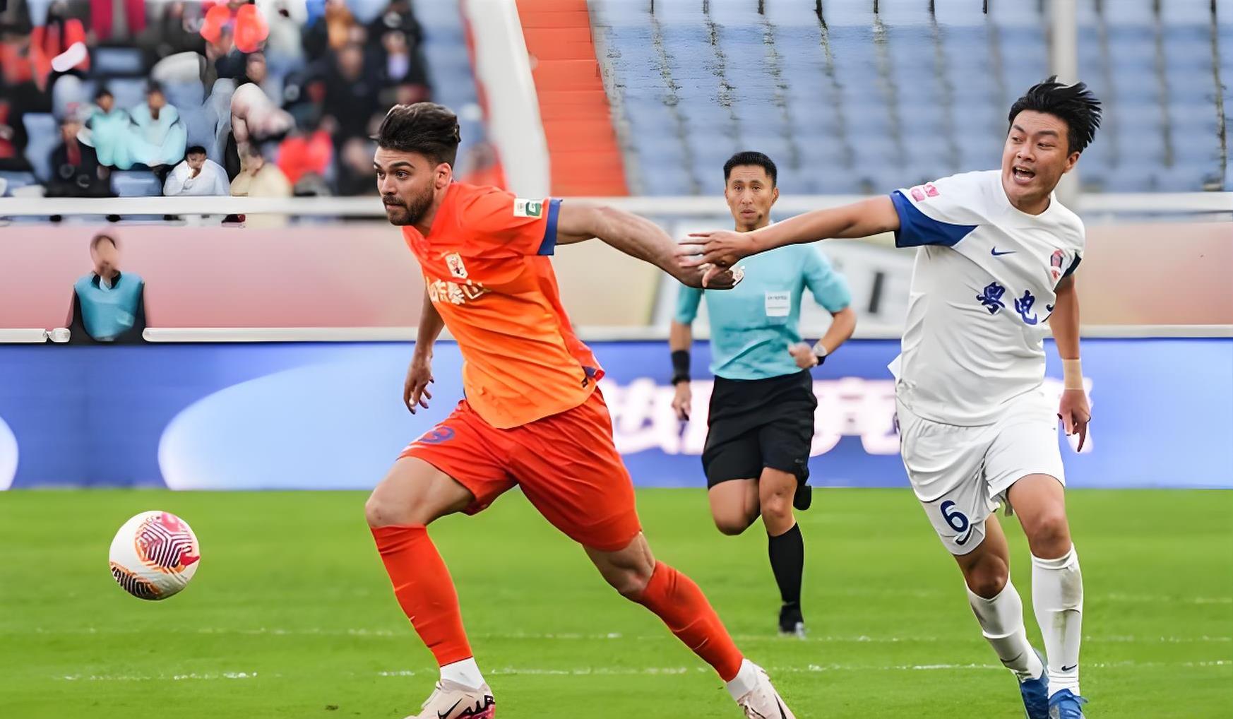 山东泰山迎国王杯关键赛,冲刺阶段豪取连胜,球迷炸锅,轮换策略成焦点(山东泰山足球比赛直播) 山东泰山迎国王杯关键赛,冲刺阶段豪取连胜,球迷炸锅,轮换策略成焦点(山东泰山足球比赛直播)