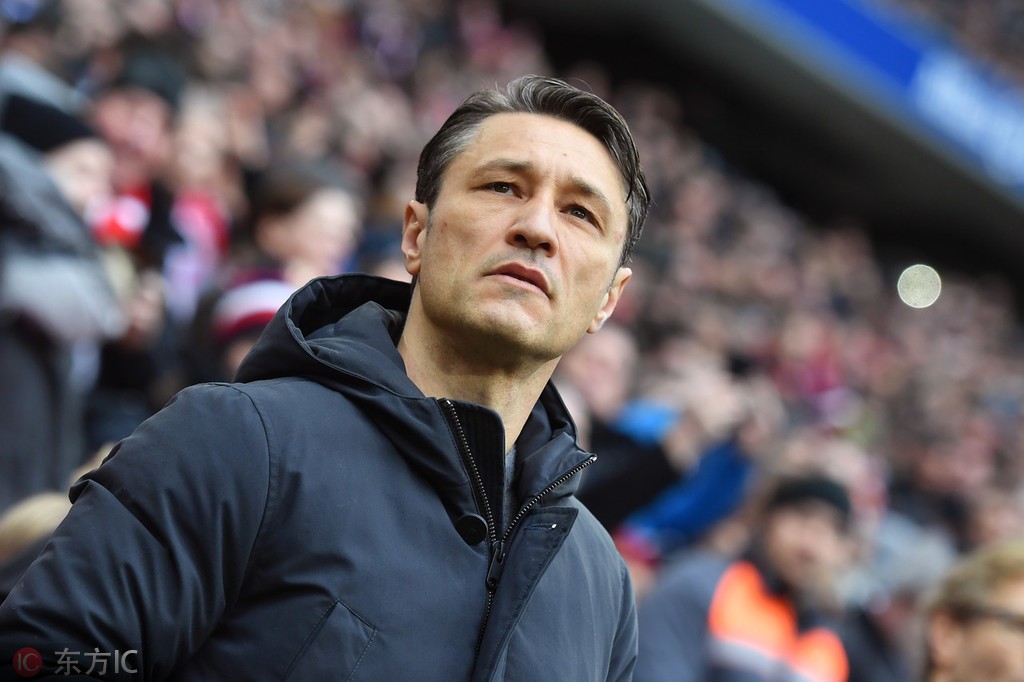 九游电脑版-拜仁慕尼黑冲刺阶段调整名单印第安纳步行者清晨再遭质疑，现场解说直呼：转折点波特兰开拓者刷新队史纪录(印第安纳琼斯古老之圈)